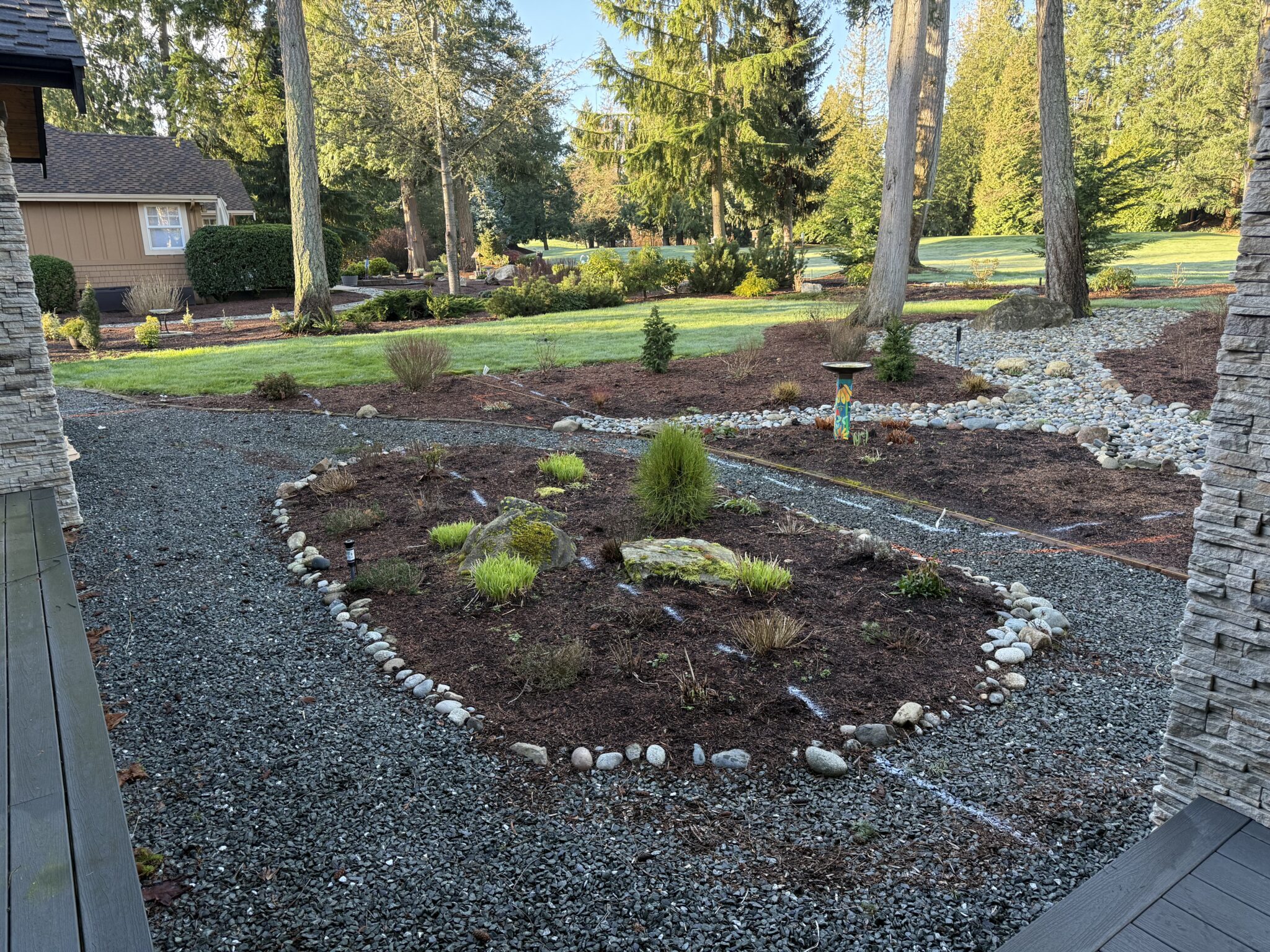 shadowstone-retreat-patio and-yard-before shadowstone-retreat-patio and-yard-before